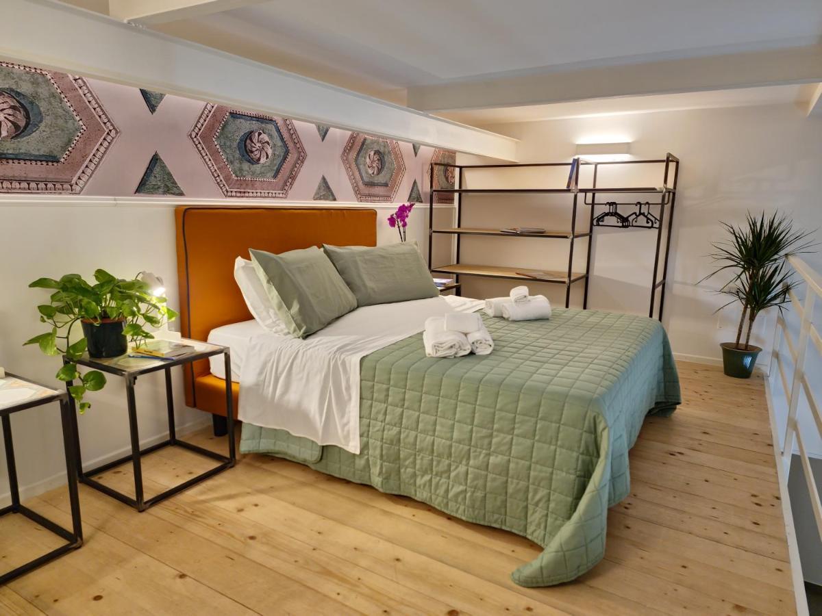 Borgo Dei Miracoli Hotel Napoli Bagian luar foto