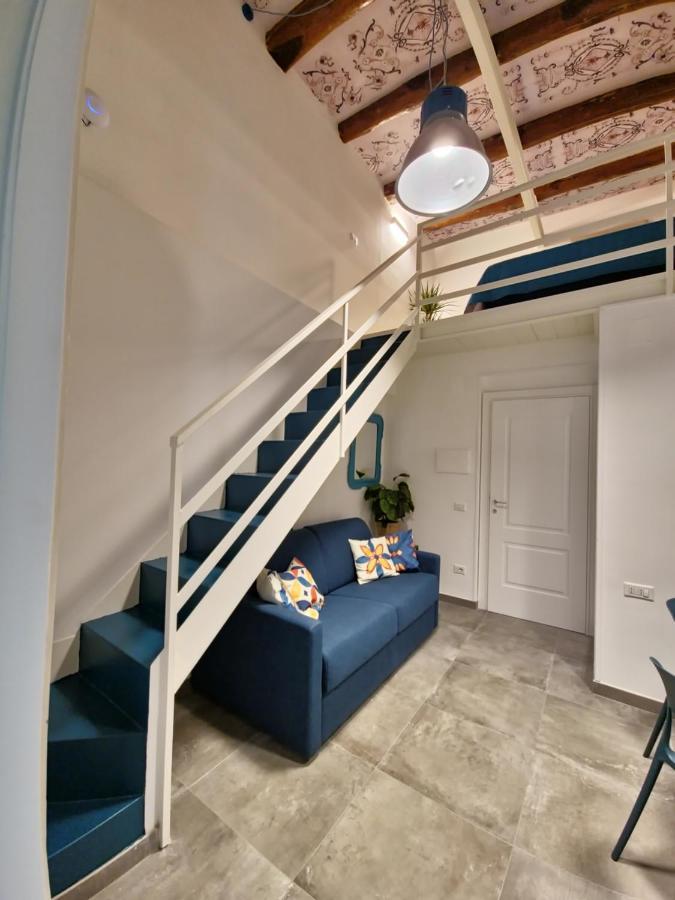 Borgo Dei Miracoli Hotel Napoli Bagian luar foto