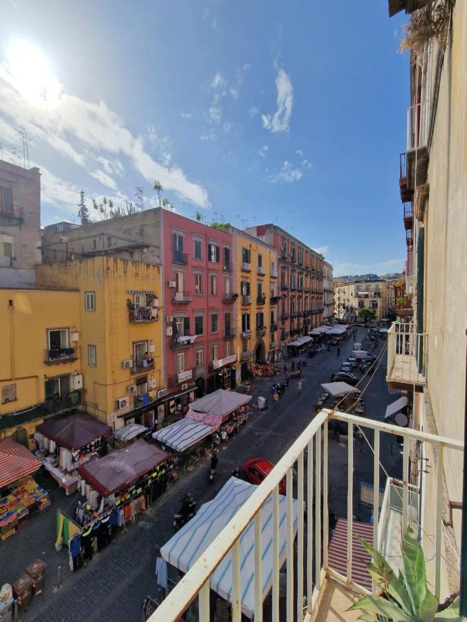Borgo Dei Miracoli Hotel Napoli Bagian luar foto