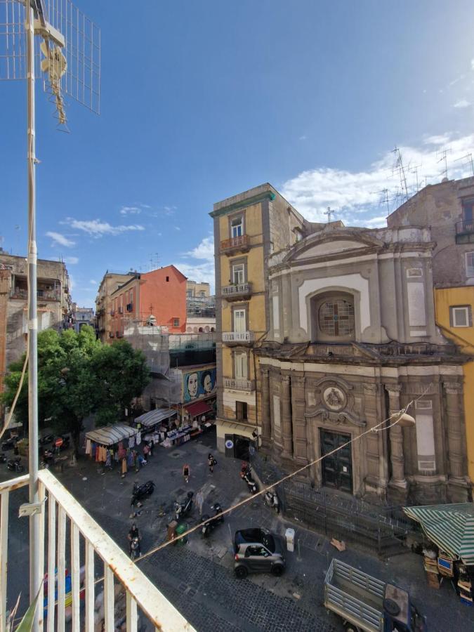 Borgo Dei Miracoli Hotel Napoli Bagian luar foto